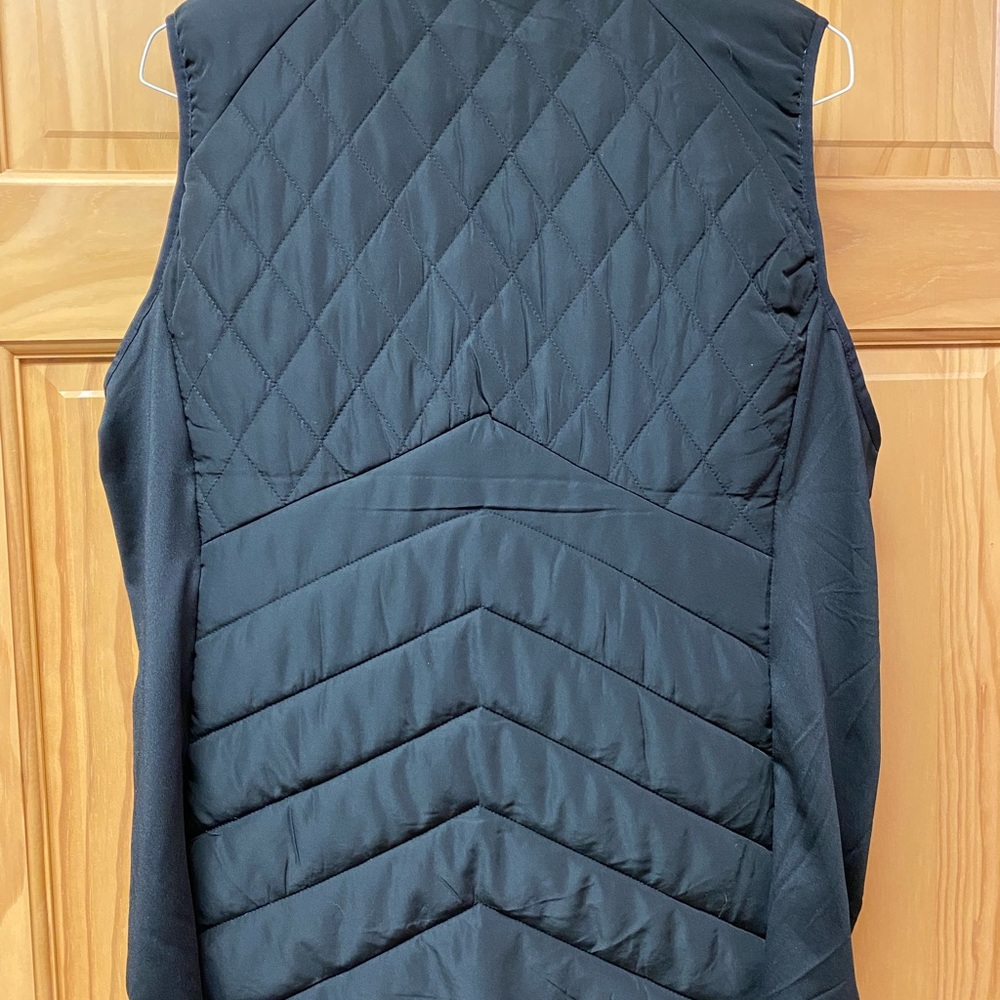 Maurice’s Solid black zipper front vest